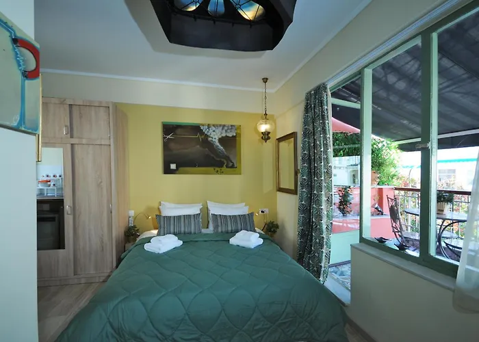 Delmare Warm Penhouse *