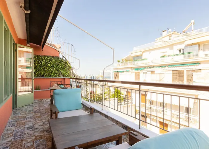 Delmare Warm Penhouse شقة *