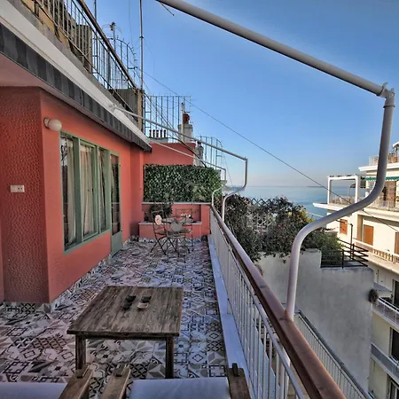 Διαμέρισμα Delmare Warm Penhouse